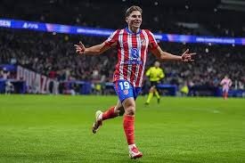 中超-吴曦梅开二度 上海申花主场大胜梅州客家