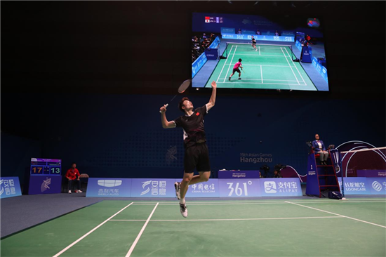 也反映了她 也反映了她