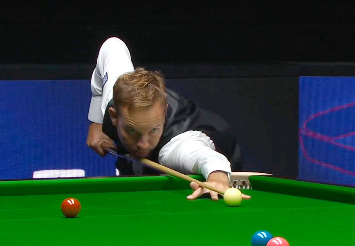 夏窗终极狂欢,伊萨克披红军战袍,安东尼西甲重生,阿森纳热刺压哨豪购